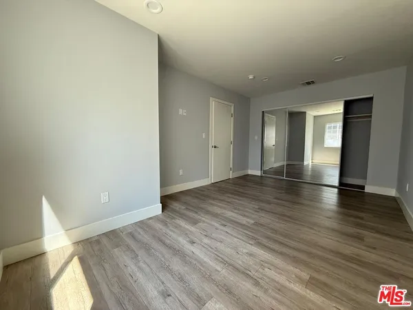 $2,800 | 8168 Whitsett Avenue, North Hollywood, CA 91605