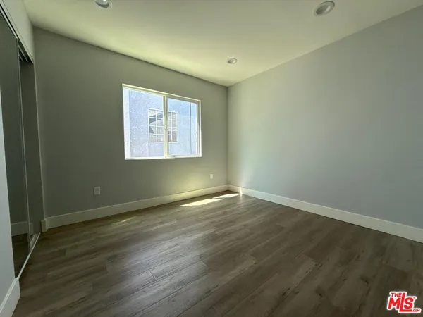 $2,800 | 8168 Whitsett Avenue, North Hollywood, CA 91605