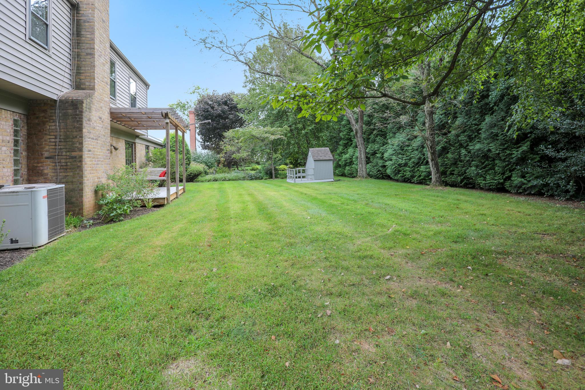 9216 Wooden Bridge Road Potomac, MD 20854 - Photo 15 of 44 Gallery Image 15