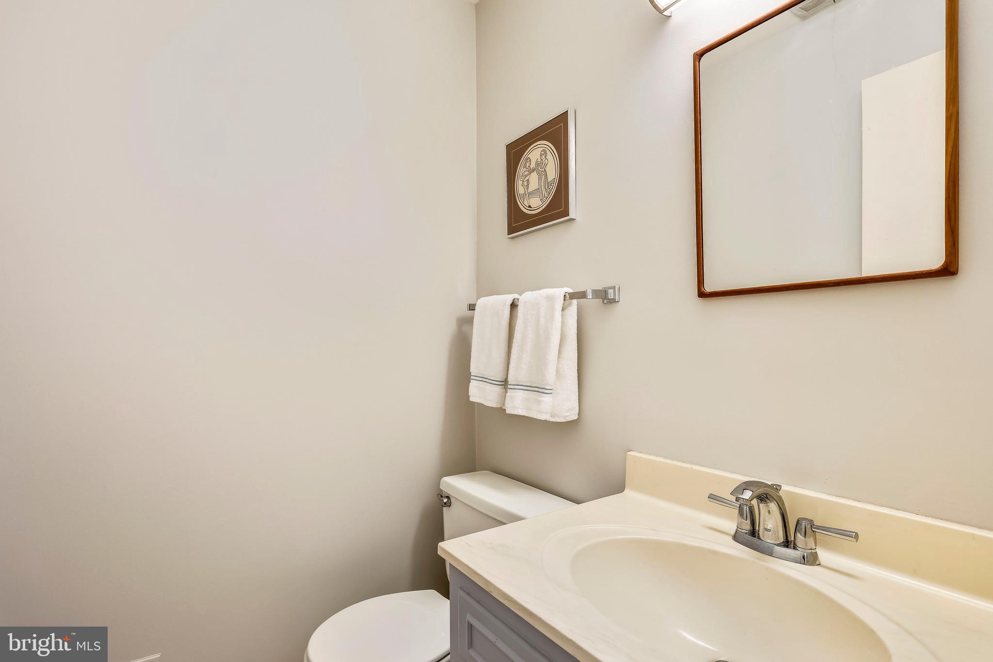 9216 Wooden Bridge Road Potomac, MD 20854 - Photo 16 of 44 Gallery Image 16