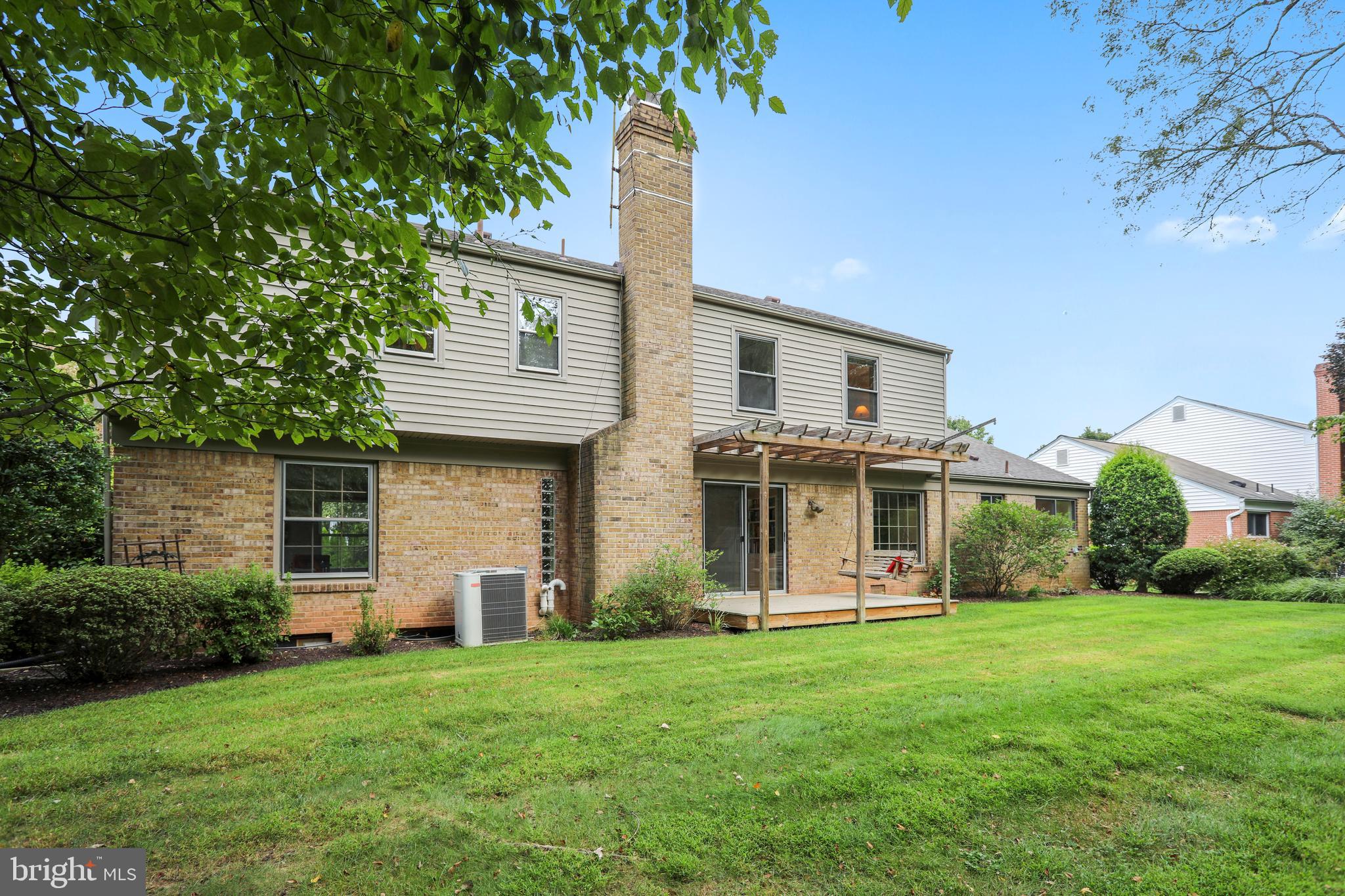 9216 Wooden Bridge Road Potomac, MD 20854 - Photo 42 of 44 Gallery Image 42