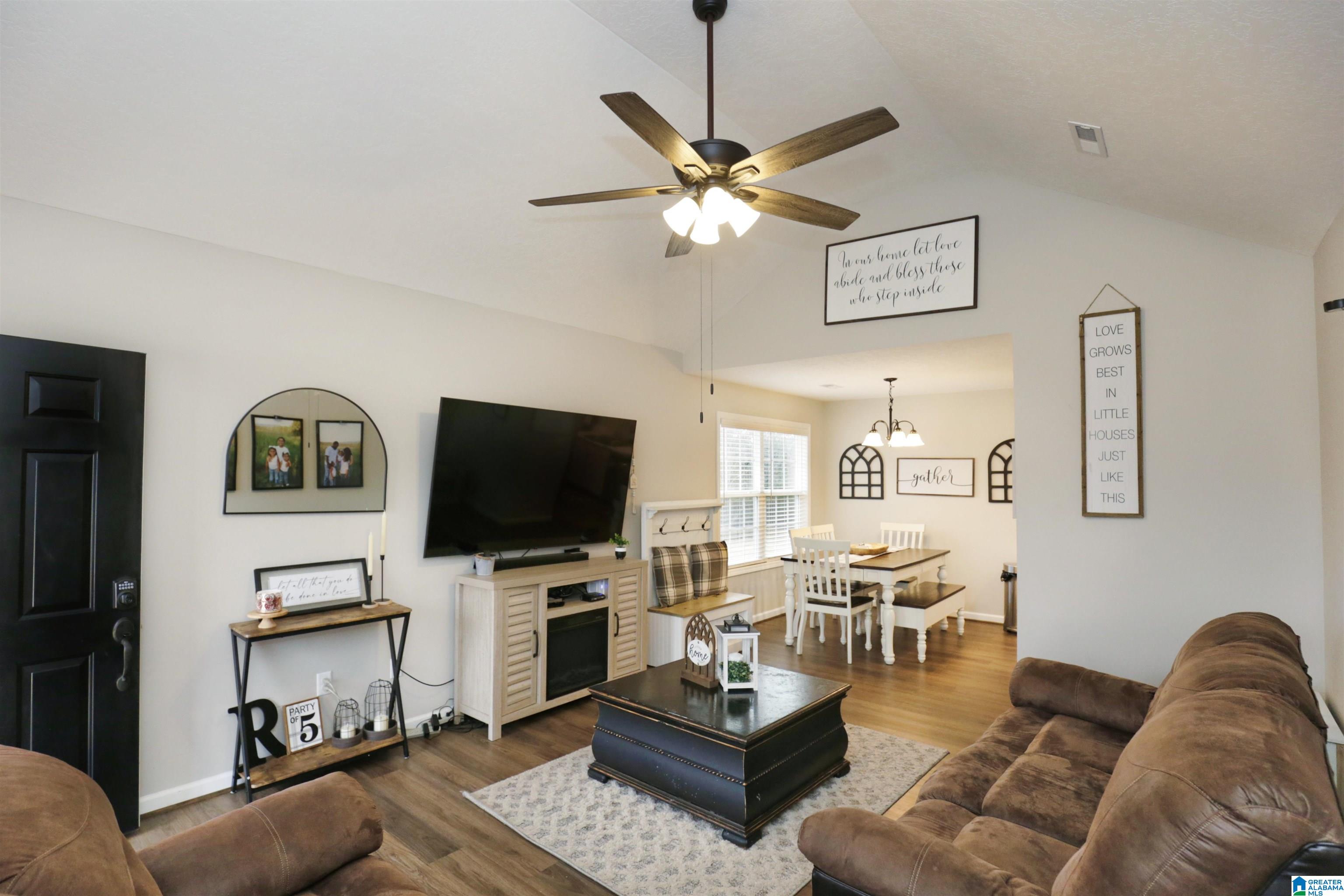 256 Hawk Pass Anniston, AL 36207 - Photo 7 of 29