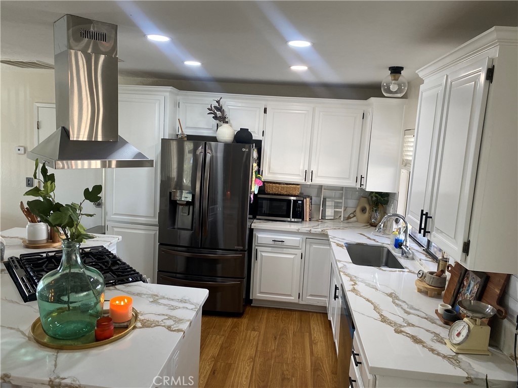 19236 Hupa Road Apple Valley, CA 92307 - Photo 16 of 39