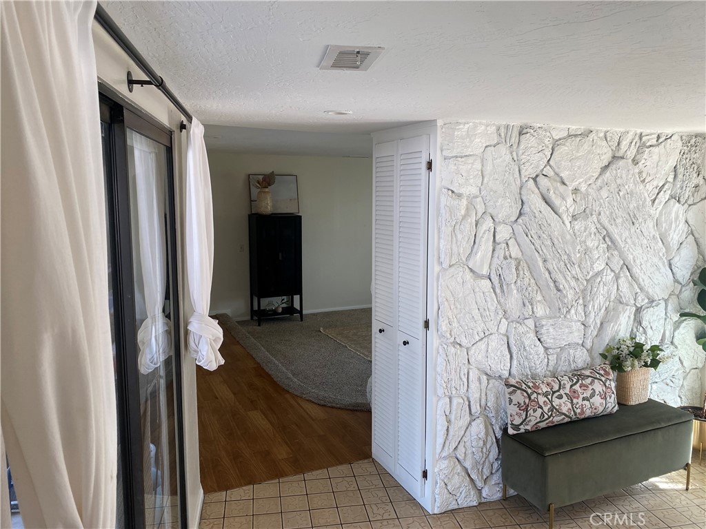 19236 Hupa Road Apple Valley, CA 92307 - Photo 20 of 39