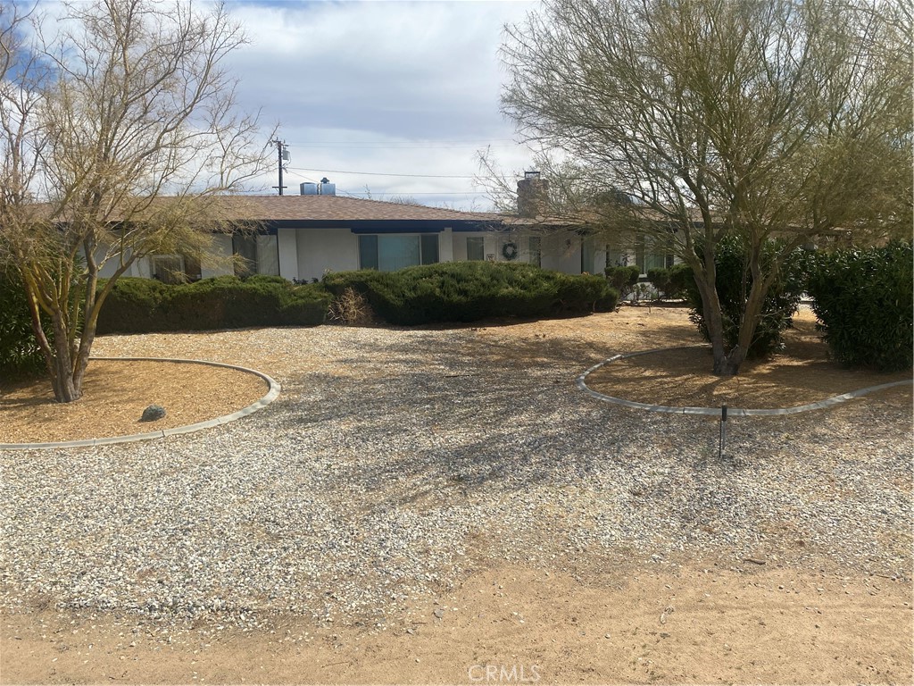 19236 Hupa Road Apple Valley, CA 92307 - Photo 3 of 39