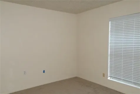 $249,900 | 415 Ridgewood Drive, Mandeville, LA 70471