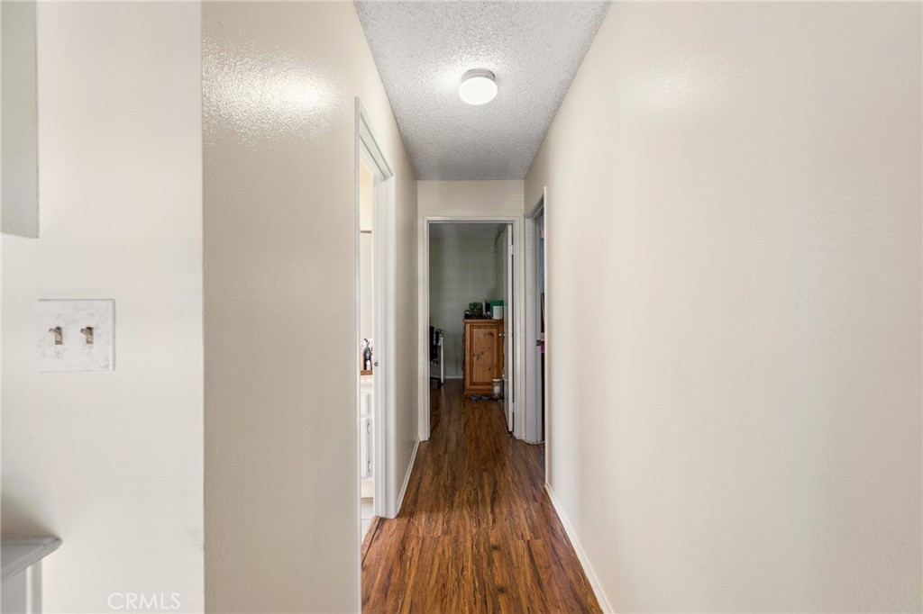 11545 Honeyglen Road Pacoima, CA 91331 - Photo 14 of 28