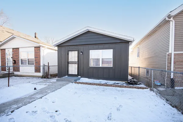 $259,982 | 1005 West 103rd Street, Chicago, IL 60643