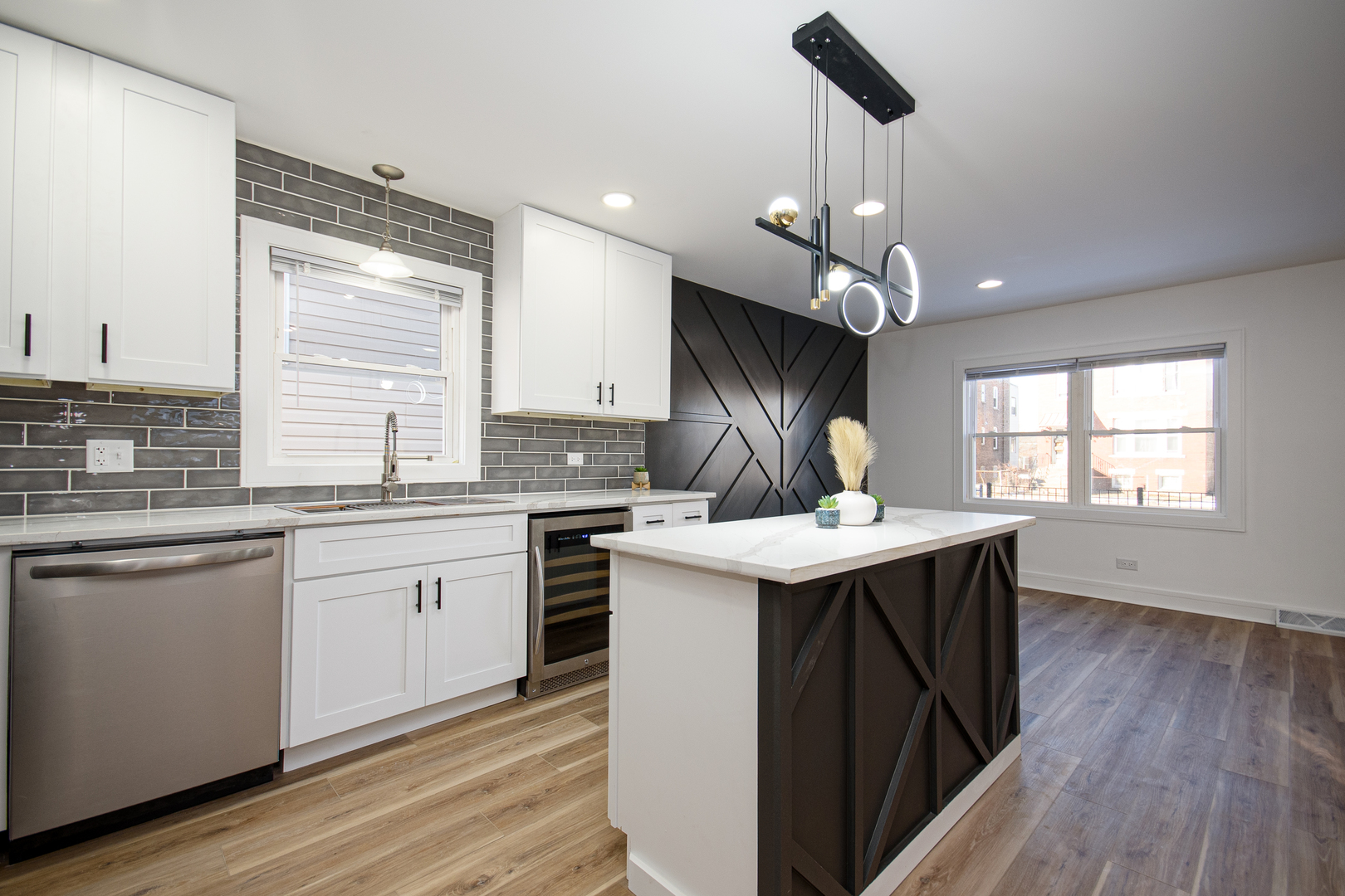 1005 West 103rd Street Chicago, IL 60643 - Photo 5 of 18