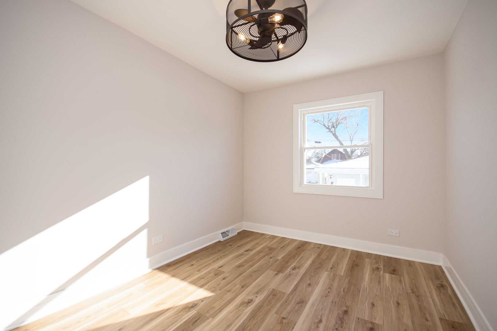 1005 West 103rd Street Chicago, IL 60643 - Photo 8 of 18