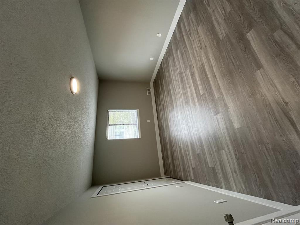 2639 Columbia Road, Unit 4 Berkley, MI 48072 - Photo 8 of 9