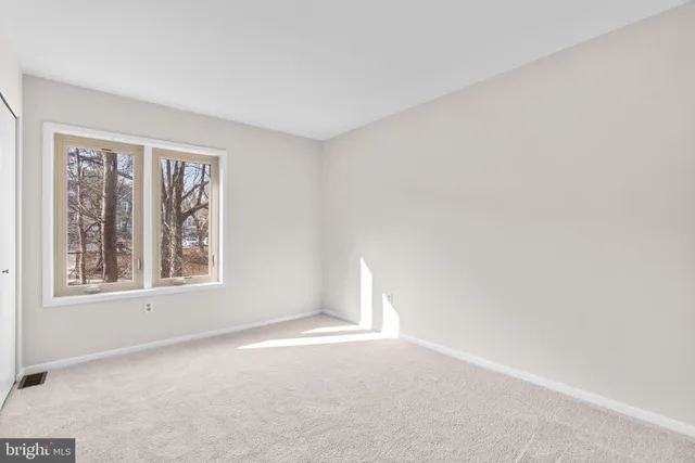 $450,000 | 9408 Clocktower Lane, Columbia, MD 21046