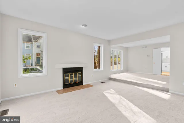 $450,000 | 9408 Clocktower Lane, Columbia, MD 21046