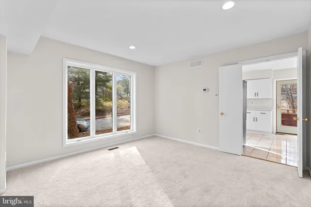 $450,000 | 9408 Clocktower Lane, Columbia, MD 21046