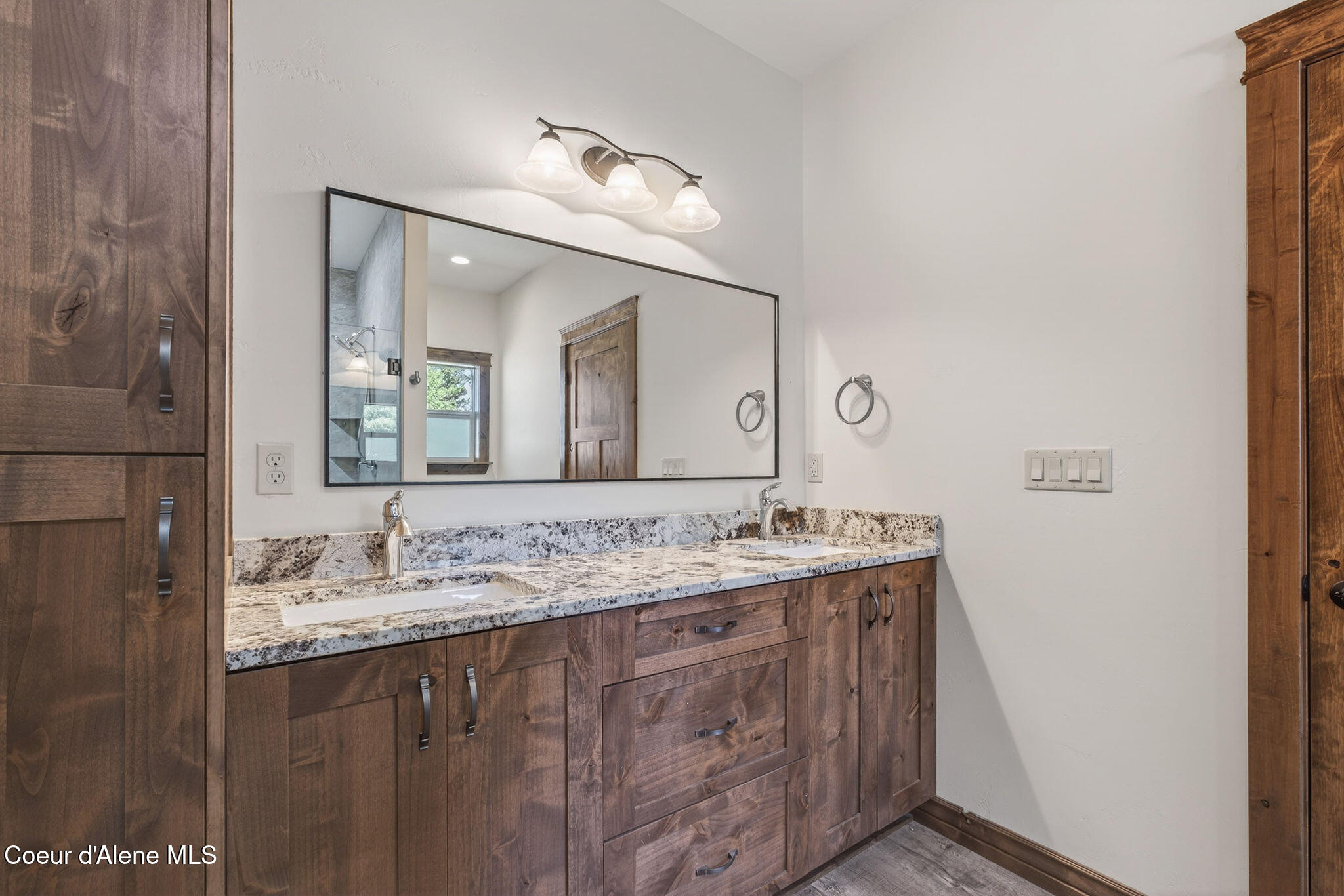 273 Paradise Valley Road Bonners Ferry, ID 83805 - Photo 19 of 45 His and hers
