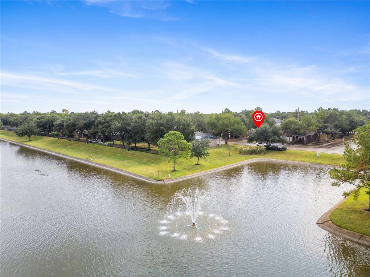 17535 Prospect Meadows Drive Houston, TX 77095 - Photo 34 of 39 The area is perfect for morning jogs, evening strolls, or simply soaking in the beautiful surroundings.