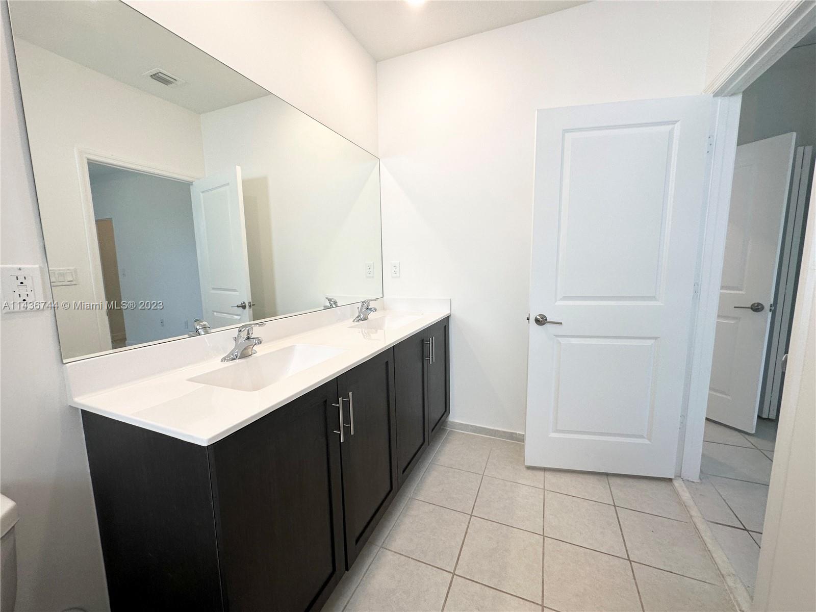 13337 Southwest 284th Street Homestead, FL 33033 - Photo 17 of 54