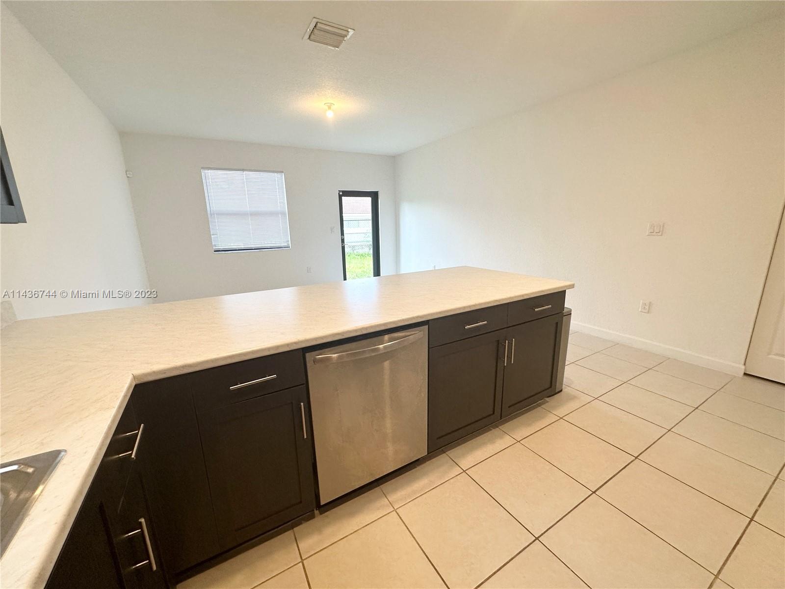 13337 Southwest 284th Street Homestead, FL 33033 - Photo 22 of 54