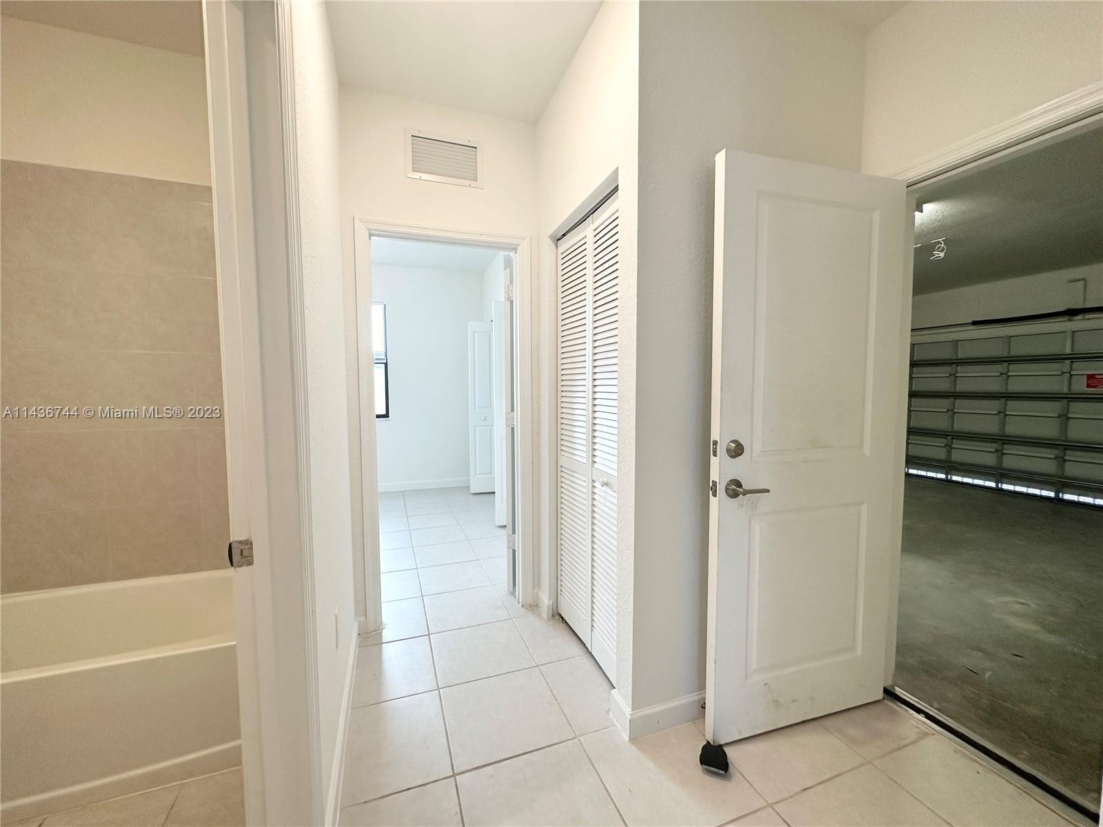 13337 Southwest 284th Street Homestead, FL 33033 - Photo 30 of 54