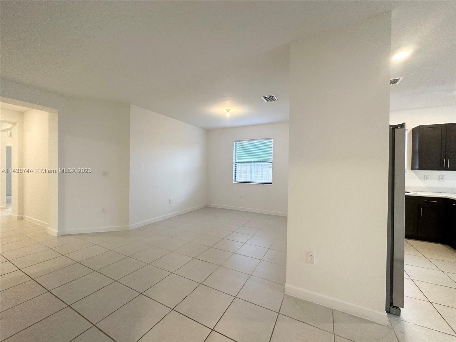 13337 Southwest 284th Street Homestead, FL 33033 - Photo 4 of 54