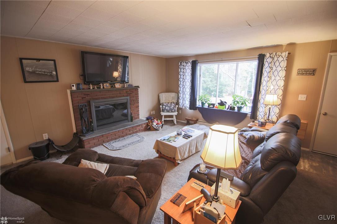 40 Indian Trail Road Jim Thorpe, PA 18229 - Photo 5 of 29 Gallery Image 5