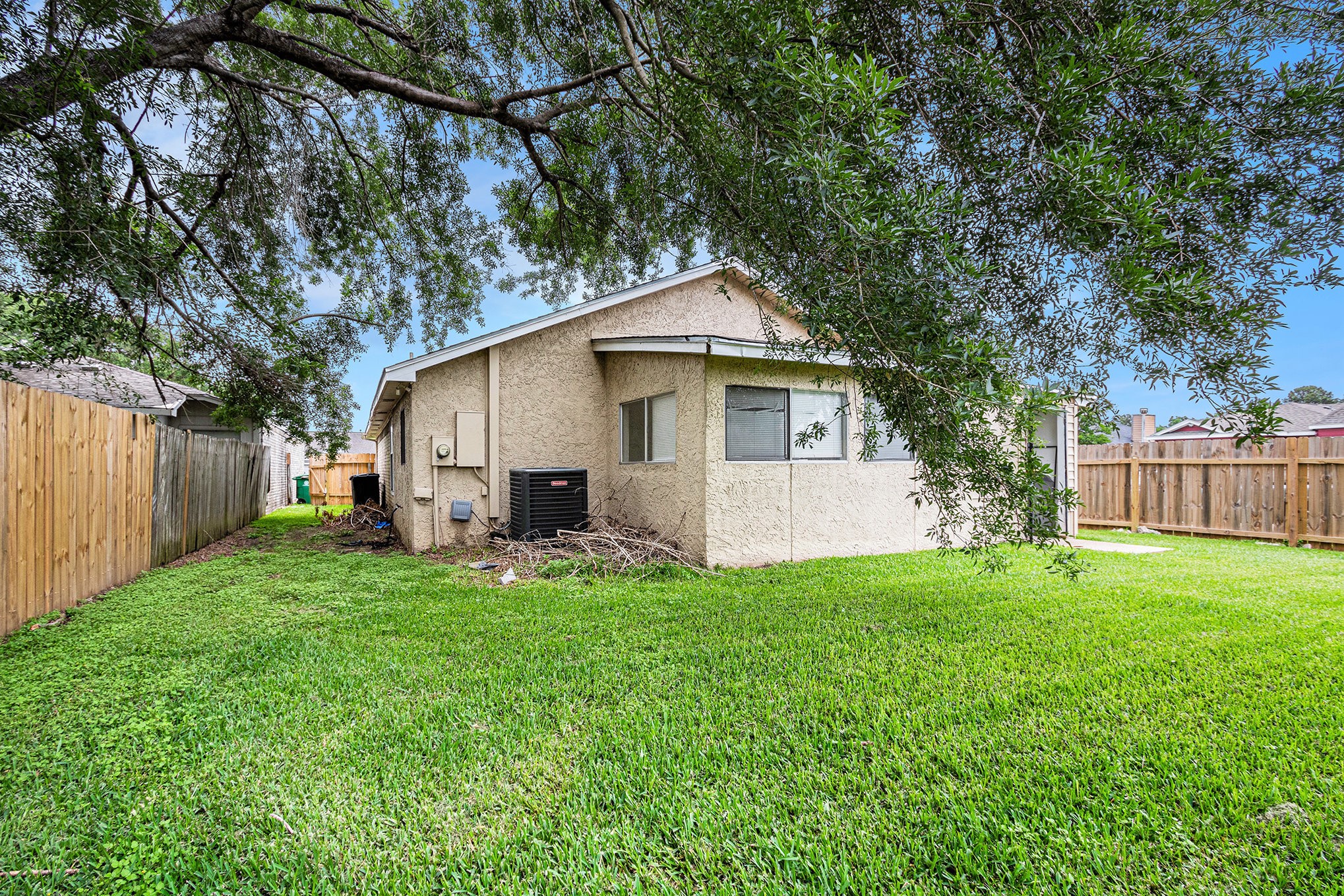 16226 Alden Ridge Drive Houston, TX 77053 - Photo 19 of 22 a view of a house with backyard