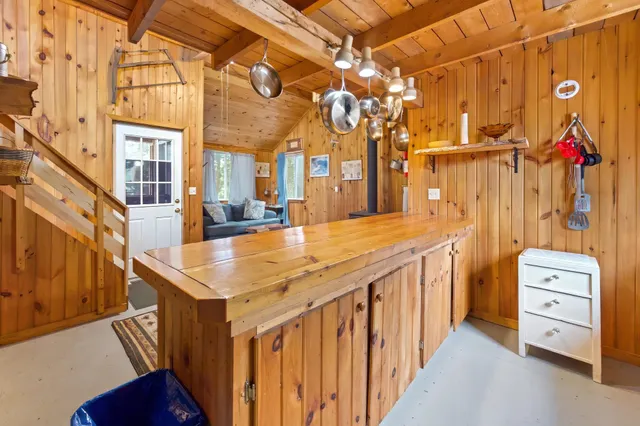 $599,000 | 1 Pioneer Lane, Howland, ME 04448