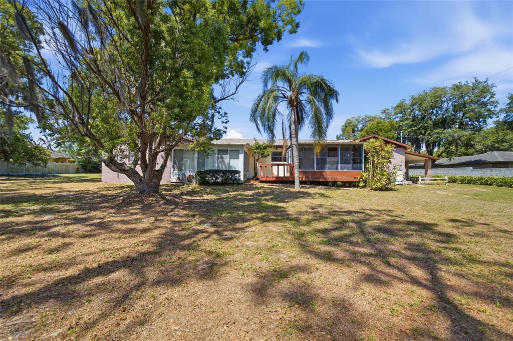 1405 Seffner Valrico Road Valrico, FL 33594 - Photo 28 of 39