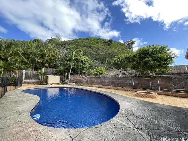 $6,500 | 970 Kalawai Place, Kailua, HI 96734