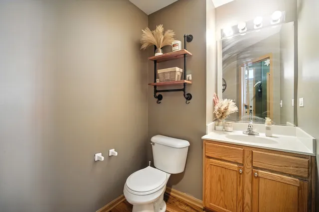 $249,900 | 530 West Kristina Lane, Round Lake, IL 60073