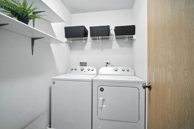 $249,900 | 530 West Kristina Lane, Round Lake, IL 60073