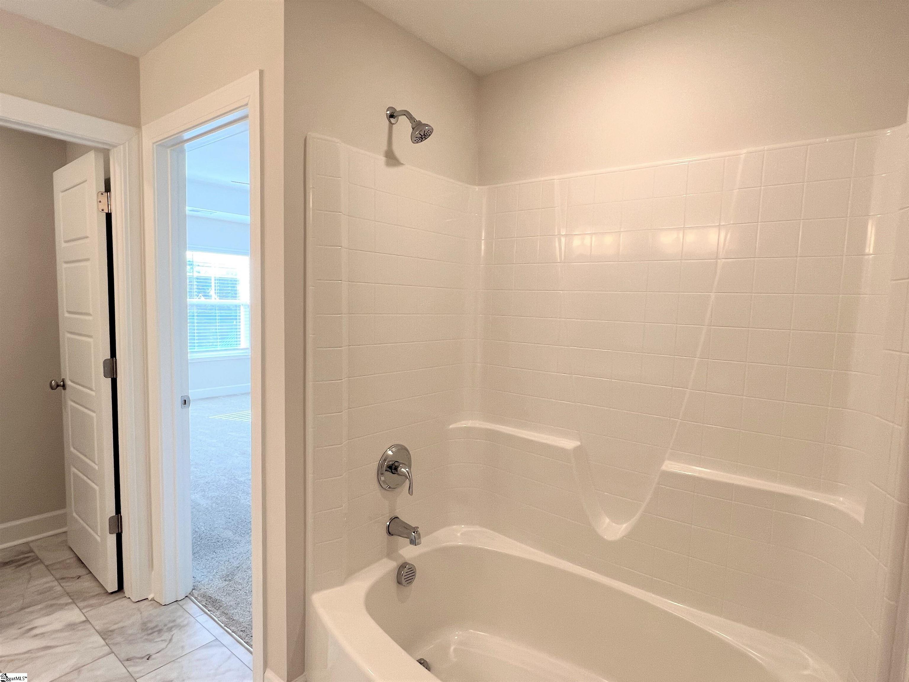 324 Hollenbeck Place Greenville, SC 29607 - Photo 18 of 23