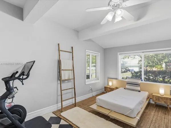 $8,500 | 2648 Northeast 26th Avenue, Fort Lauderdale, FL 33306