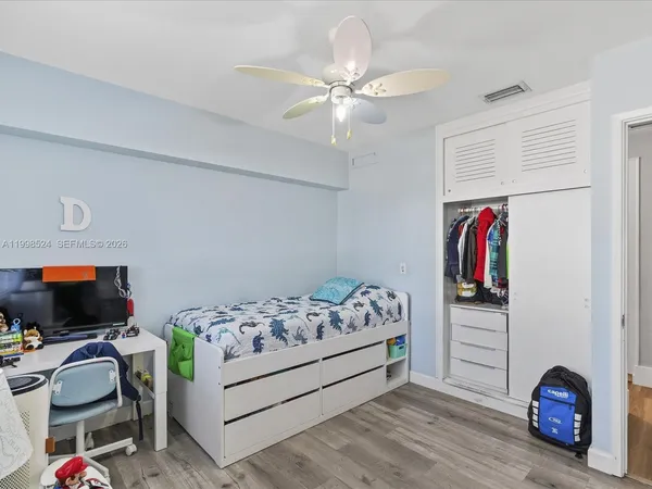 $8,500 | 2648 Northeast 26th Avenue, Fort Lauderdale, FL 33306