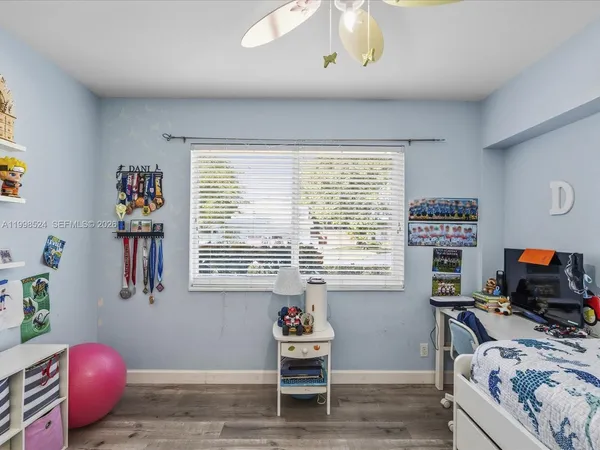 $8,500 | 2648 Northeast 26th Avenue, Fort Lauderdale, FL 33306