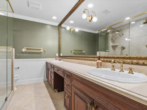 $8,500 | 2648 Northeast 26th Avenue, Fort Lauderdale, FL 33306