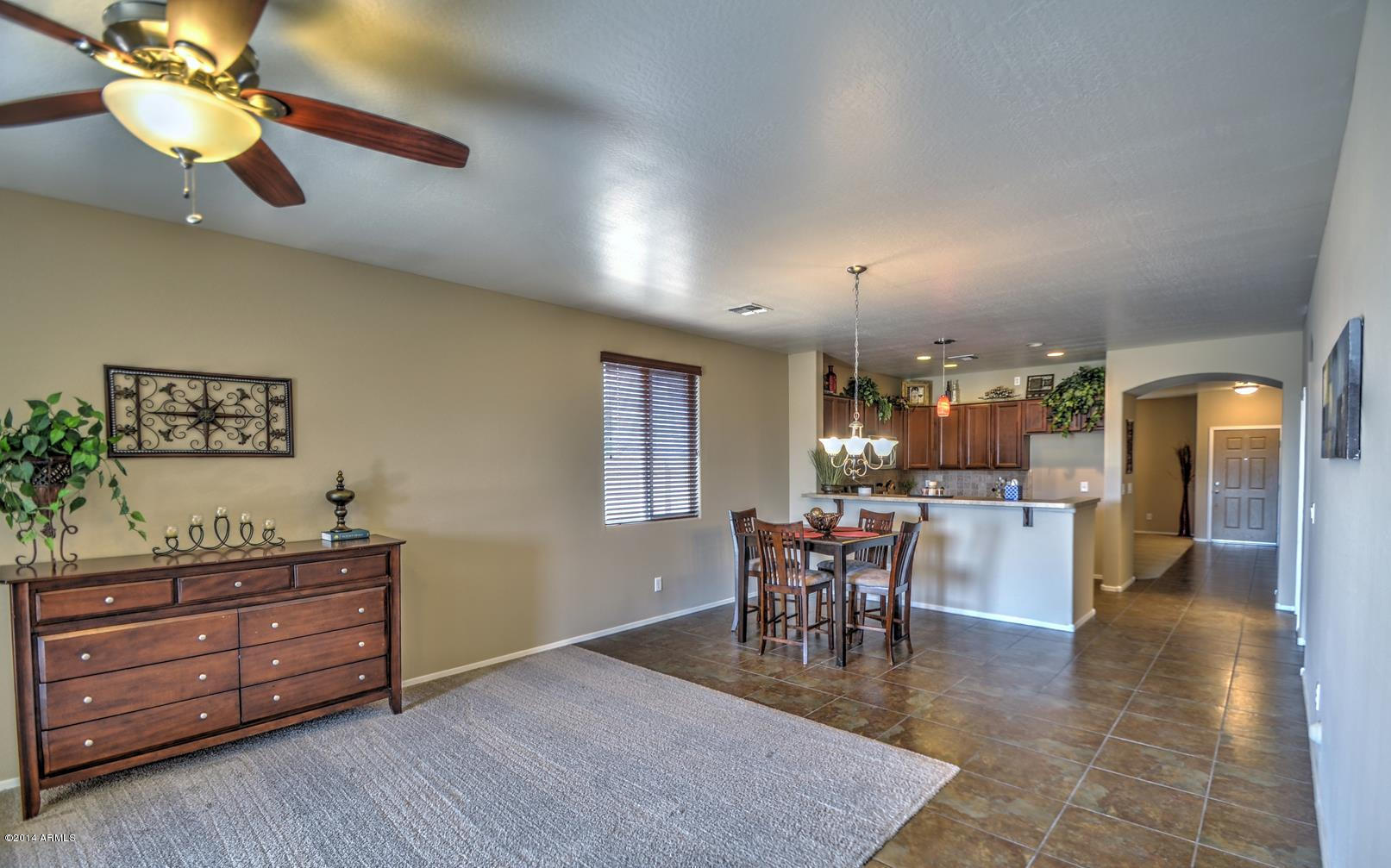 18464 North Lariat Road Maricopa, AZ 85138 - Photo 10 of 41 family room-6