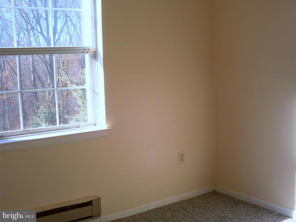 1116 Williamsburg Road Lancaster, PA 17603 - Photo 13 of 15 Gallery Image 13