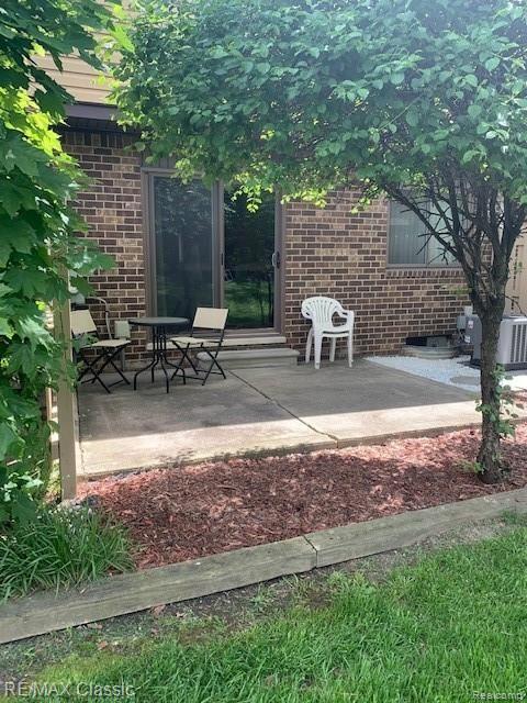 32111 West 12 Mile Road Farmington Hills, MI 48334 - Photo 60 of 64
