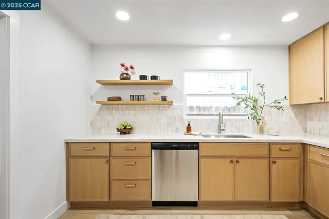 $749,000 | 1511 Olive Avenue, Richmond, CA 94805