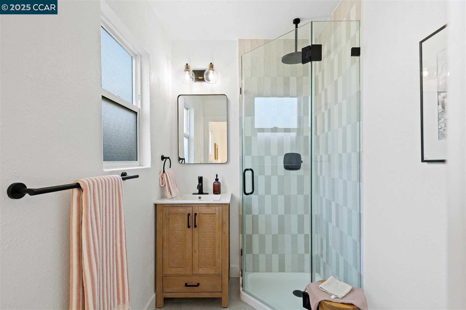 1511 Olive Avenue Richmond, CA 94805 - Photo 18 of 36