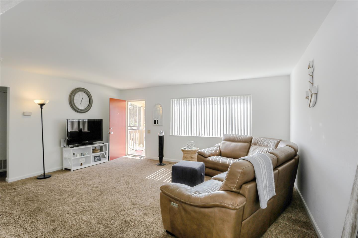 17801 Pesante Road Salinas, CA 93907 - Photo 8 of 32 Gallery Image 8