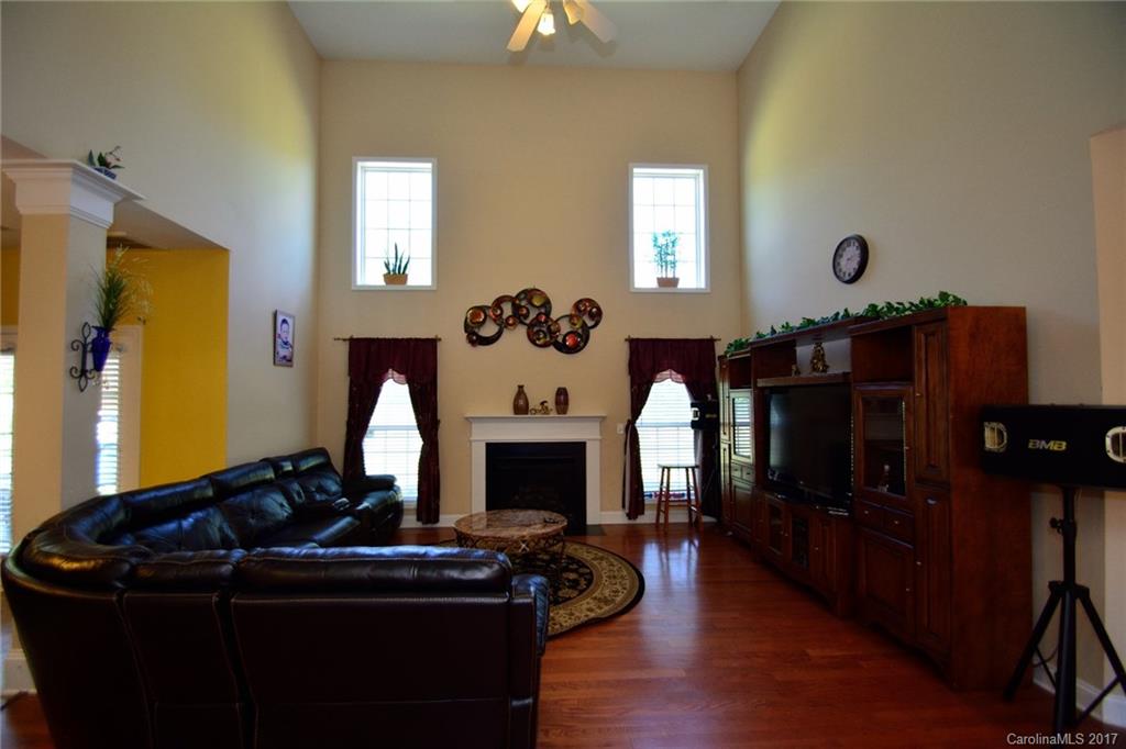 13519 Porter Creek Road Charlotte, NC 28262 - Photo 11 of 24