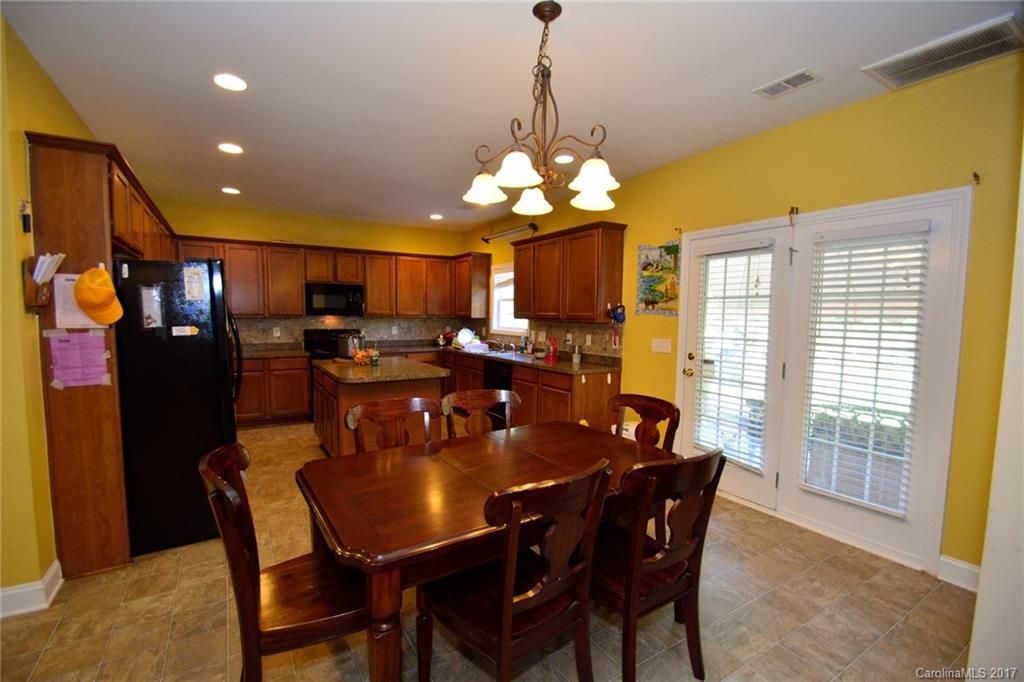 13519 Porter Creek Road Charlotte, NC 28262 - Photo 10 of 24