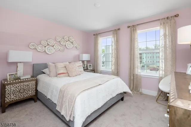 $855,940 | 69 Eastwood Terrace, Unit 69, East Hanover, NJ 07936