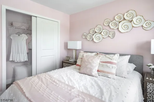 $855,940 | 69 Eastwood Terrace, Unit 69, East Hanover, NJ 07936