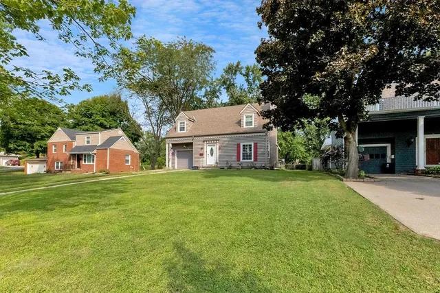 $210,000 | 1805 6th Avenue, St. Joseph, MO 64505