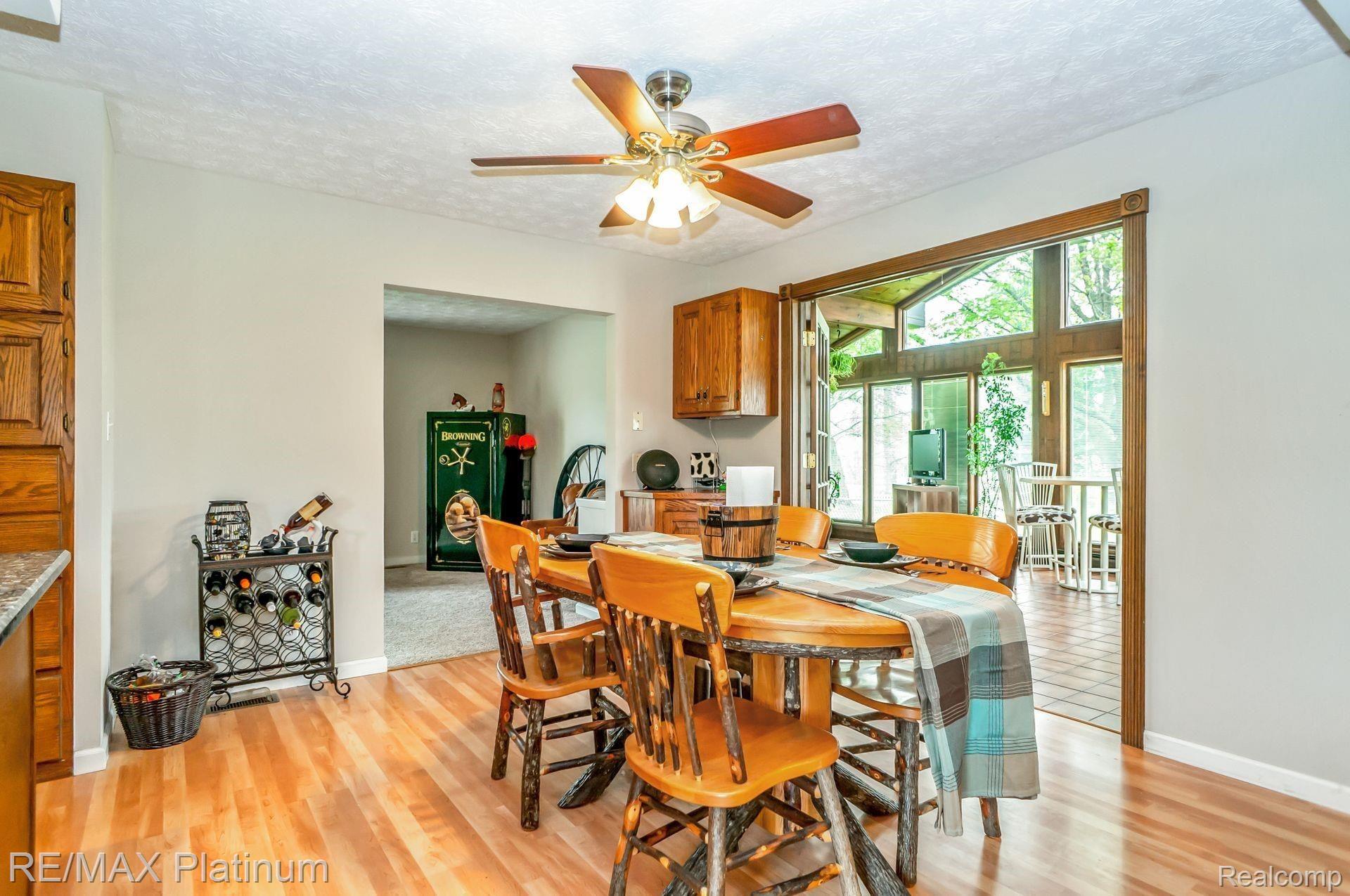 4774 West Coon Lake Road Howell, MI 48843 - Photo 6 of 36 7.jpg