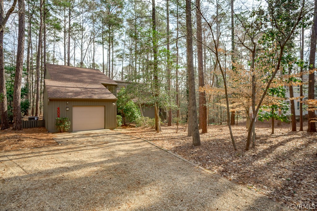 4008 Timber Ridge Road Midlothian, VA 23112 - Photo 3 of 36 UNIQUE CONTEMPORARY WITH A ONE CAR GARAGE