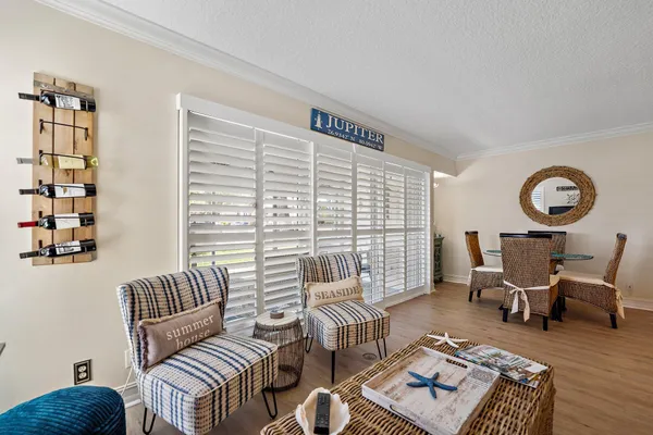 $1,975 | 1605 Highway 1, Unit M2101, Jupiter, FL 33477